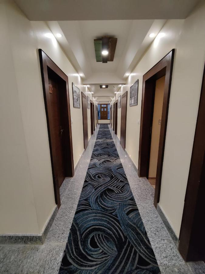 Hotel Green Rooms, Vintage Luxury Near Dal Lake Srīnagar エクステリア 写真