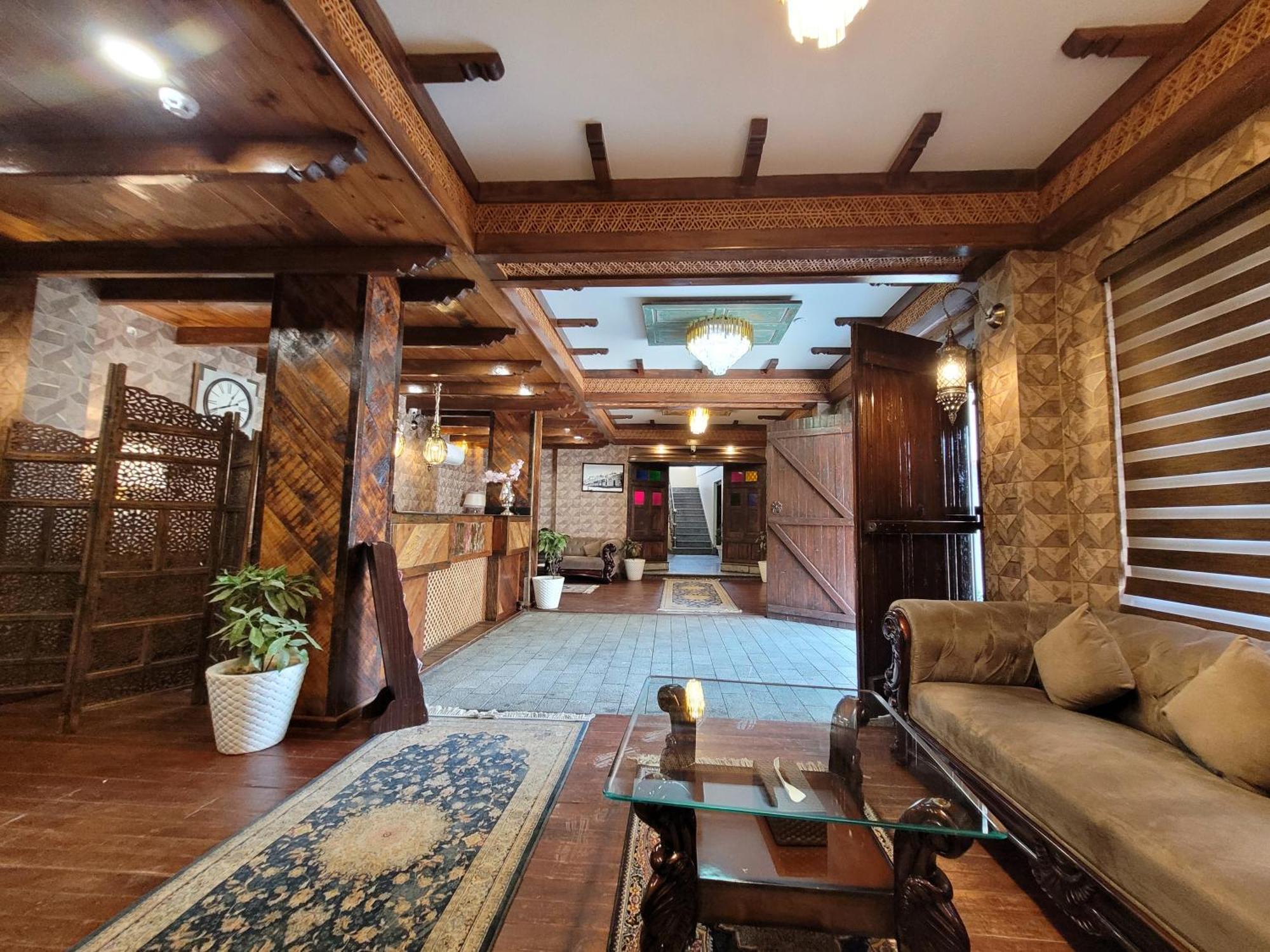 Hotel Green Rooms, Vintage Luxury Near Dal Lake Srīnagar エクステリア 写真